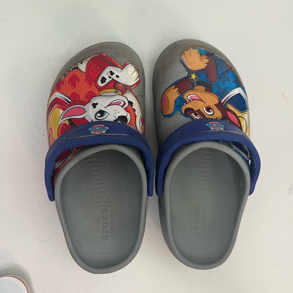 Size 13 paw patrol crocs - Picture 4 of 4